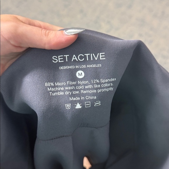 SET Active SCULPTFLEX Pebble Gray Bike Shorts Size Medium - Picture 4 of 6